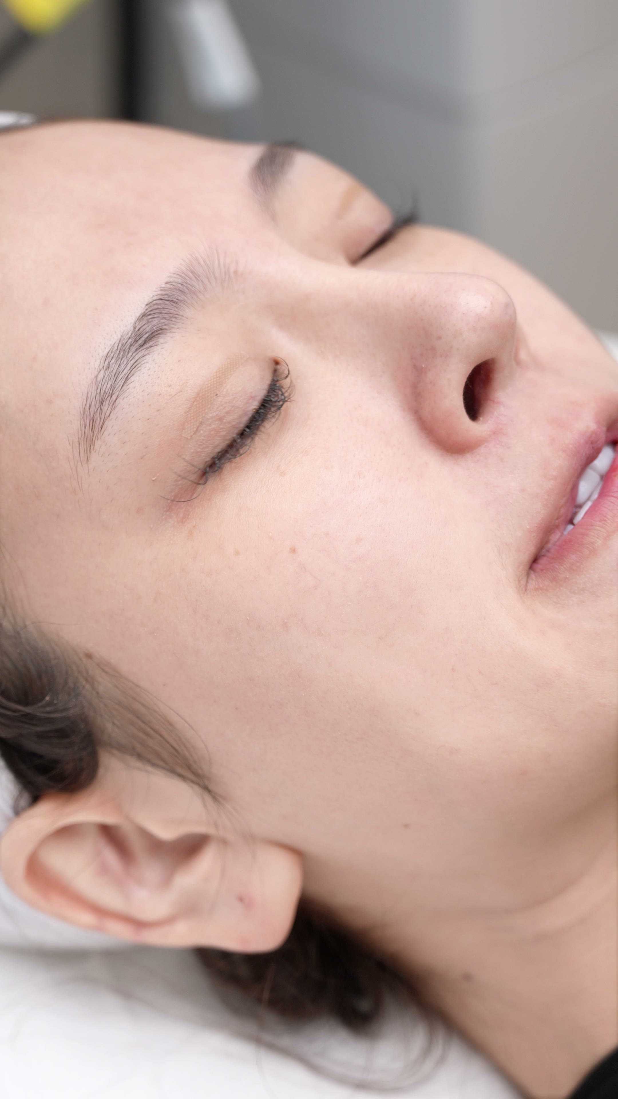 A calm skin assessment moment